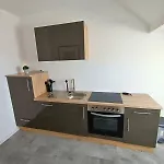 Lofty Maisonette Wohnung, A Lage, 10 Min Zur Messe Fuer Bis Zu 6 Personen * אסן