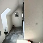 Lofty Maisonette Wohnung, A Lage, 10 Min Zur Messe Fuer Bis Zu 6 Personen אסן
